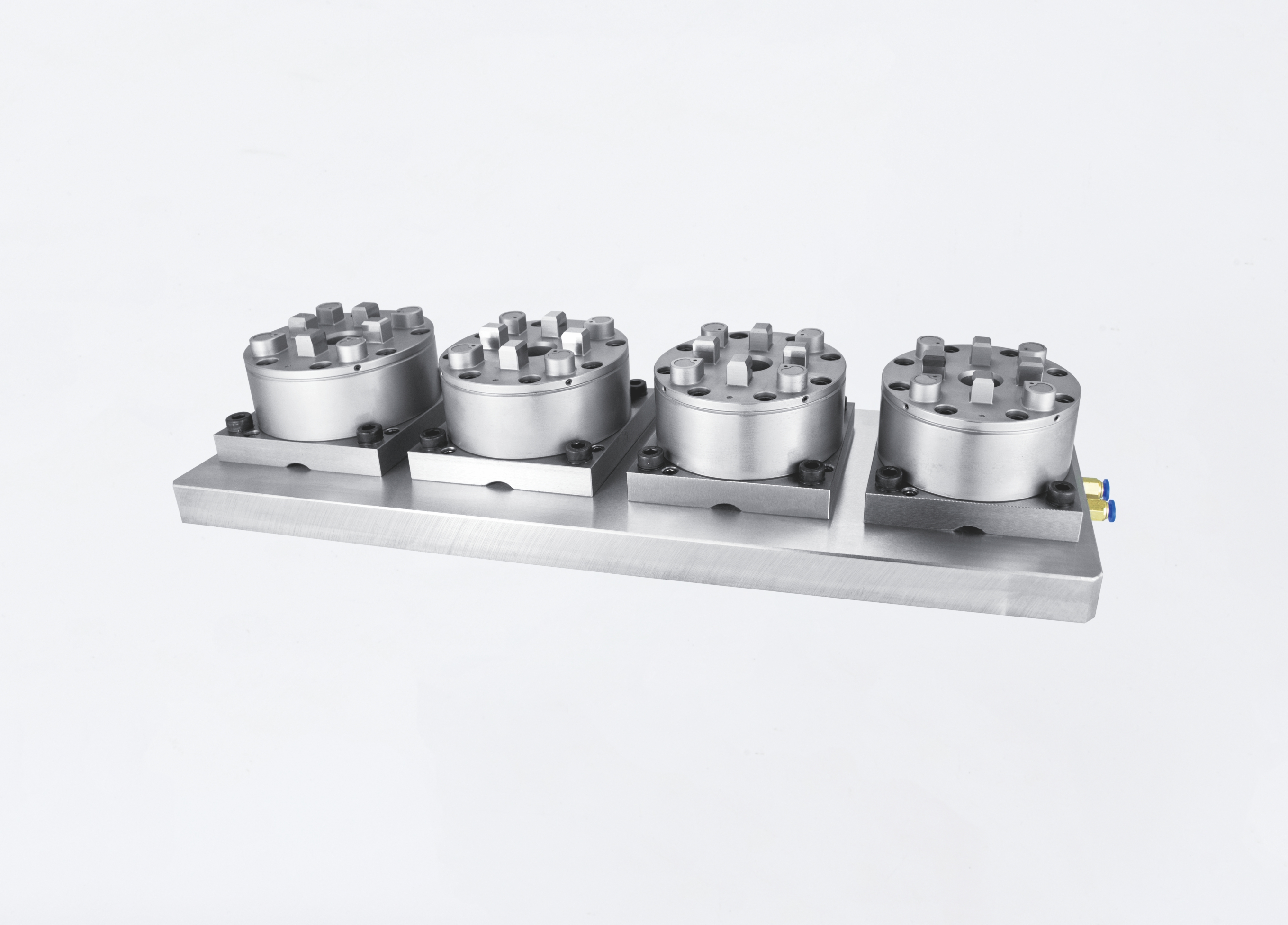 模具周边定位器