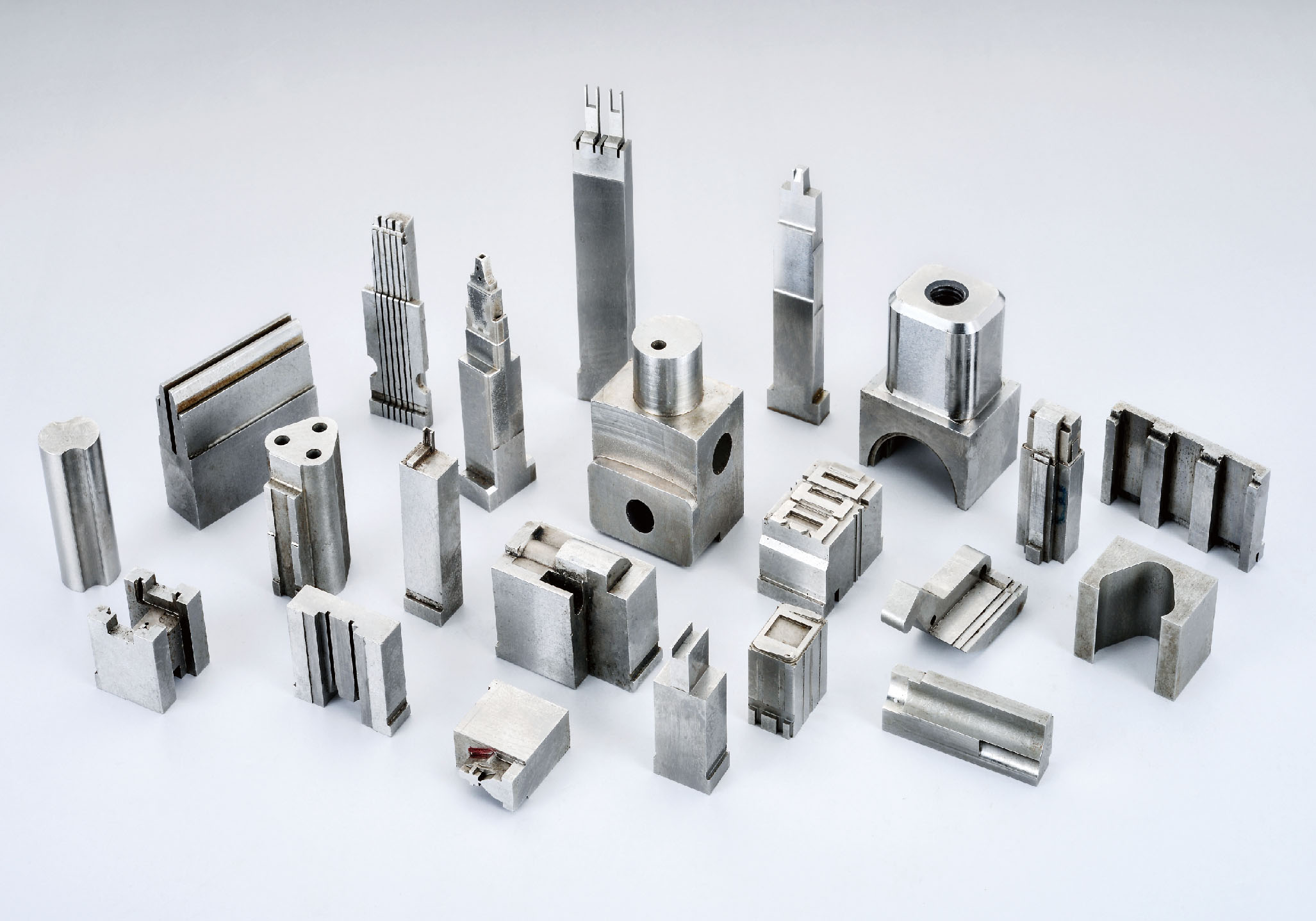 非标连接器模具乐鱼平台-乐鱼(中国)一站式服务平台
