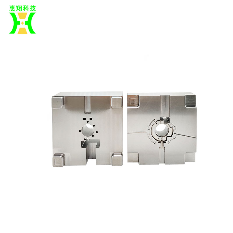 模具弹簧使用时的注意事项_(图1) 模具弹簧使用时的注意事项_(图1)