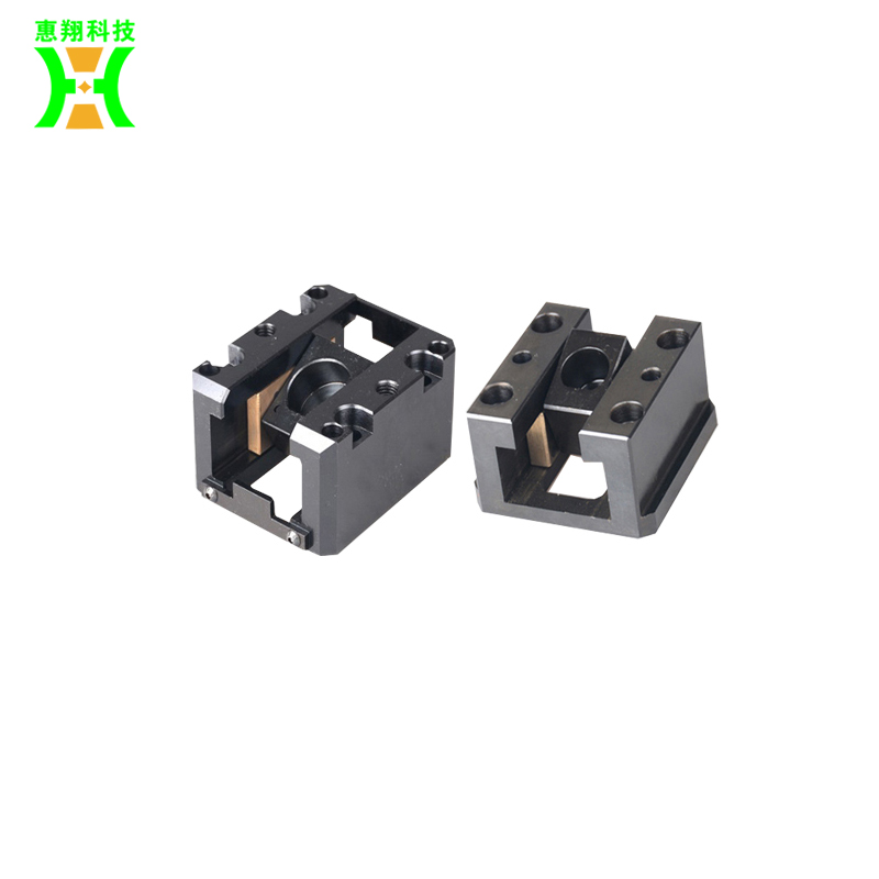 铝合金压铸模寿命延长的关键因素与方法(图1) 铝合金压铸模寿命延长的关键因素与方法(图1)